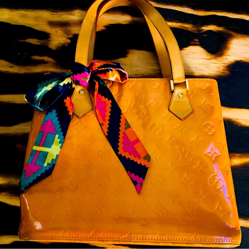 Authentic Louis Vuitton Vernis Houston Shoulder Hand Bag